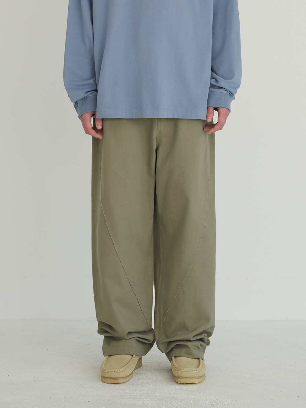 FRONT CURVED PANTS _ MINT GRAY